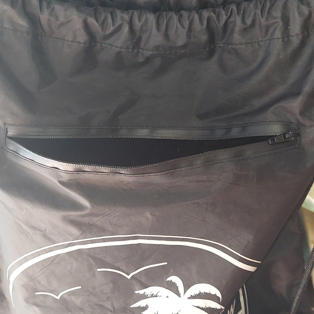 Travis Mathew Lightweight ShoulderString Backpack - Picture 4 of 4